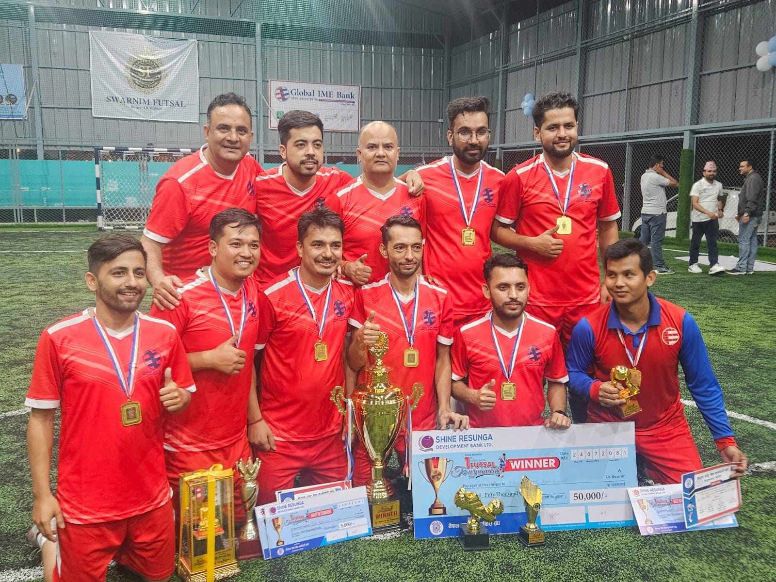Read more about the article अन्तर बैंक फुटसल प्रतियोगिताको उपाधि ग्लोबल आइएमई बैंकलाई