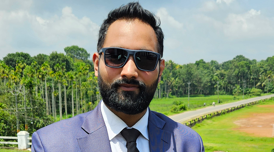 Read more about the article ११ करोड ठगी आरोप लागेका सेयर ब्रोकर श्रीवास्तव पक्राउ