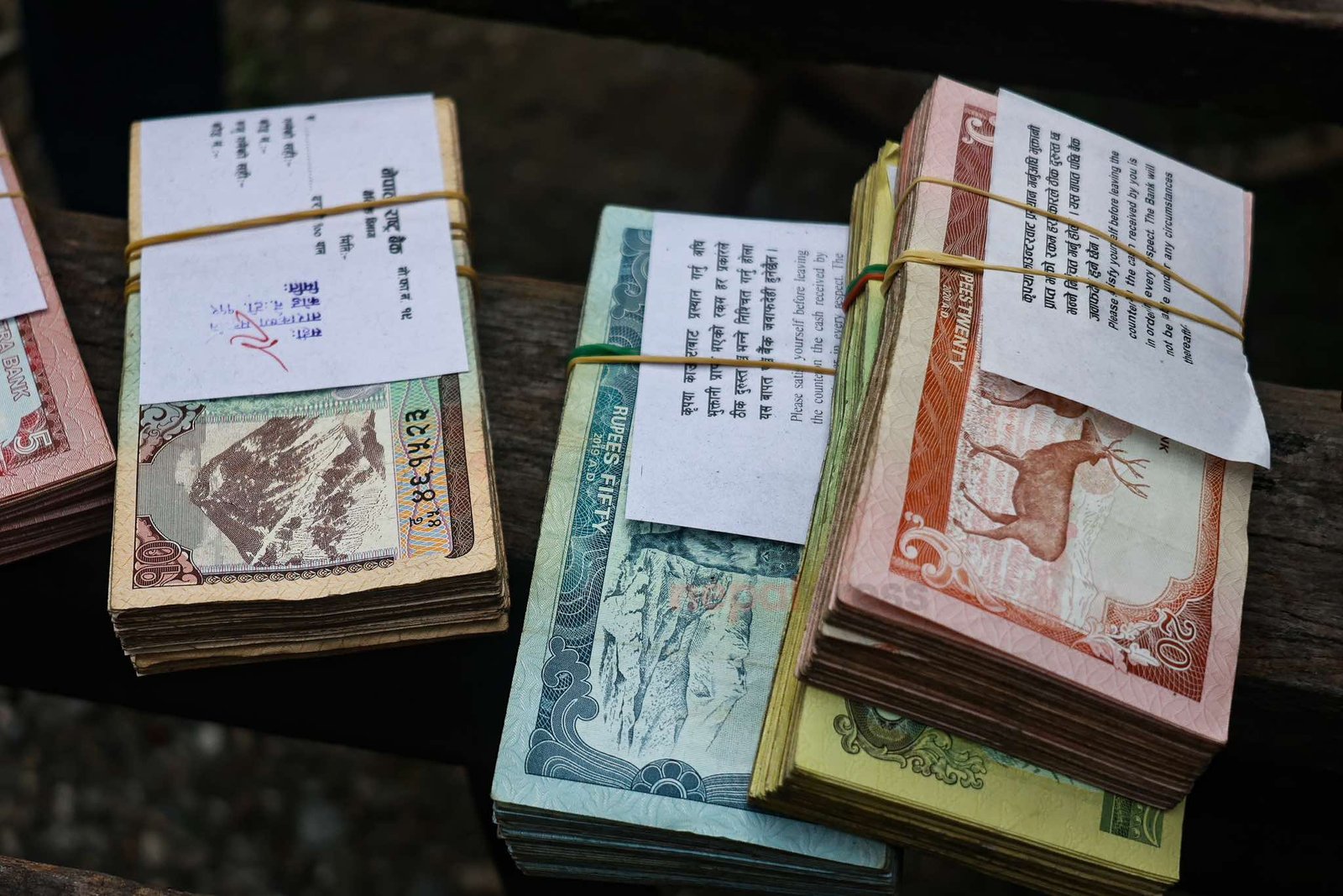 Read more about the article भदौ २९ देखि सुकिला नाेट साट्न पाइने