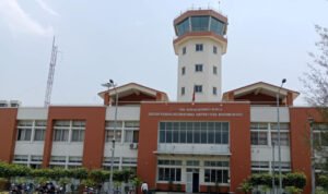 Read more about the article काठमाडौंबाट ‘डाइभर्ट’ भएका विमान अब भैरहवा विमानस्थल जाने