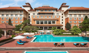 Read more about the article हयात हाेटलले निकाल्याे सबै कर्मचारी